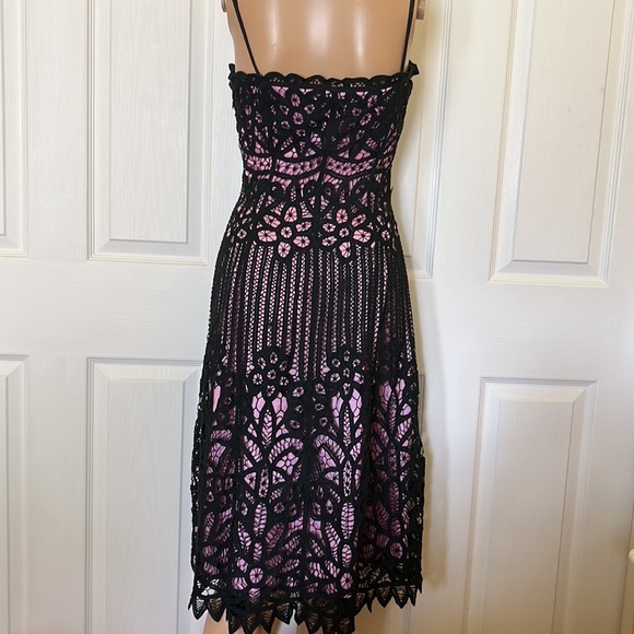 Betsy Johnson pink dress with black lace overlay. Adjustable straps sz2 - Picture 4 of 7